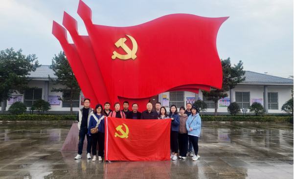 市文旅公司3月份新聞稿（一），?；⑸? 一路同行--駐馬店市文化旅游發(fā)展有限公司開展團(tuán)建活動117.png