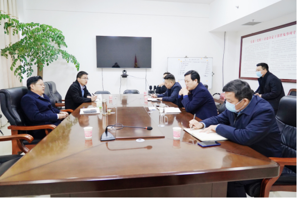 市產(chǎn)業(yè)集團(tuán)黨委書記、董事長劉培建一行前往高新區(qū)對接洽談合作事宜109.png